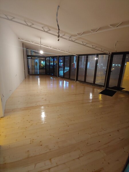 Dacia 0% comision spatiu comercial de inchiriat