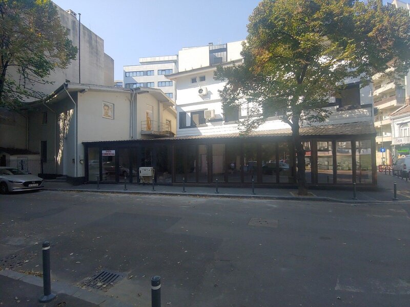 Dacia 0% comision spatiu comercial de inchiriat